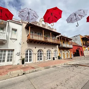 Casa Bugo Arsenal 4*, Cartagena Colombia